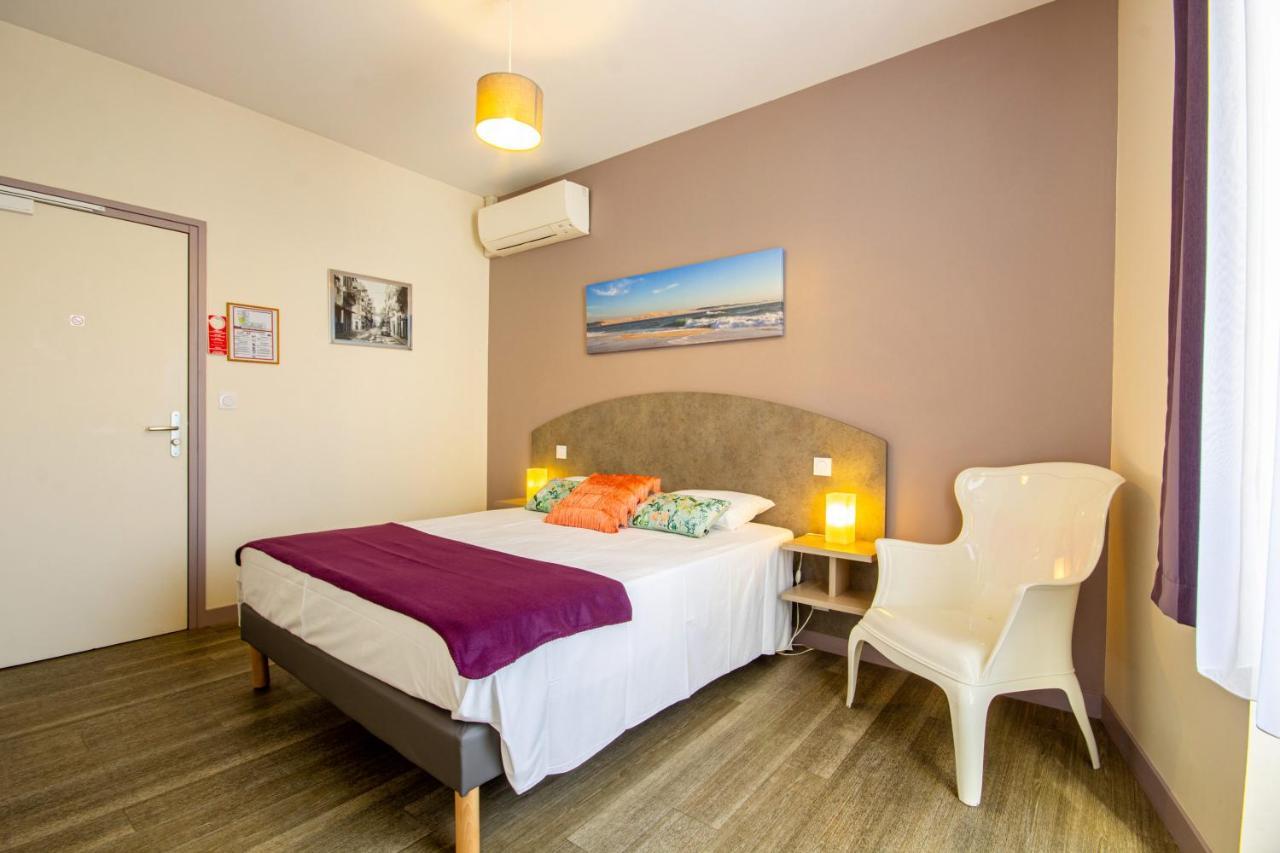 Cit'Hotel Le Commerce Saujon Kültér fotó